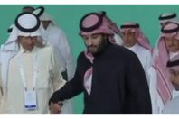 6400417742360406994222e2