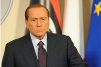 بيرلسكوني يحصل على موافقة بإنهاء عقوبة خدمة المجتمع "لحسن سلوكه"