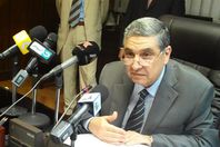 وزير الكهرباء يشهد افتتاح خطوط تصنيع لوازم مشروعات كهرباء