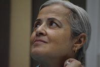 منى مينا: أين يذهب المواطن الفقير إذا مرض؟