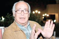 نادر الفرجاني أستاذ العلوم السياسية بجامعة القاهرة