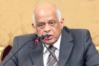 "عبدالعال" يلتقي رئيس نادي القضاة لاحتواء الأزمة