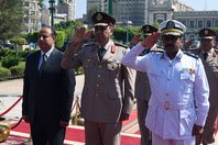 مراسم وضع إكليل الزهور