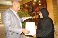 محافظ أسوان يكرم الأم المثالية