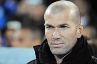 النجم الدولي السابق ومدرب ريال مدريد الإسباني الحالي زين الدين زيدان