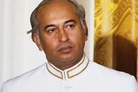 تنفيذ الإعدام بحق رئيس الوزراء الباكستاني علي بوتو