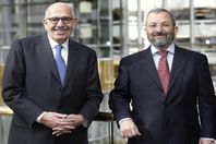 البرادعي وإيهود باراك