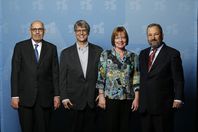 البرادعي وإيهود باراك