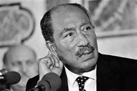 أنور السادات