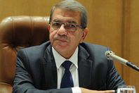 عمرو الجارحي وزير المالية