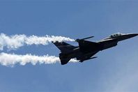 سقوط طائرة عسكرية (أرشيفية)