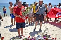 سياح هولنديين في تونس