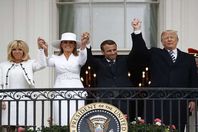 ترامب مع ماكرون