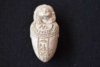 اكتشاف مقصورة احتفالات ملكية فى المطرية