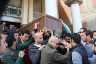 أهالى طنطا يودعون "العراب".. وسط غياب المثقفين وحضور الاطباء والشباب