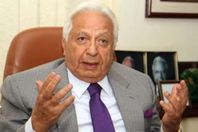 الدكتور أحمد عكاشة