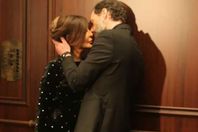 إليسا مع الموديل اليوناني