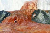 شلالات الدم