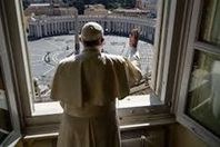 بعد 70 ألف مصلّ.. البابا فرنسيس وحيدا بلا مصلين