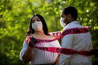 يلغي حفل الزفاف