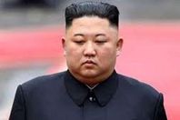 فريق طبي صيني في زيارة عاجلة لزعيم كوريا الشمالية