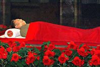 حقيقة صورة جثمان زعيم كوريا الشمالية