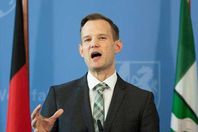 البروفيسور هندريك ستريك