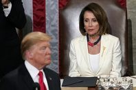 بيلوسي و ترامب