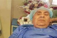 مبروك عطية يجري عملية بتر في قدمه