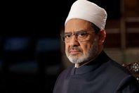 شيخ-الأزهر-من-يحرم-تهنئة-المسيحيين-بأعيادهم-لا-يفقه-في-الإسلام-1640885804125_large