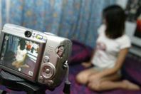 ابتزاز-بالصور-او-ابتزاز-فيديو