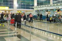 الحجر الصحي بمطار القاهرة يلغي سفر راكب يمني لإصابته بالملاريا