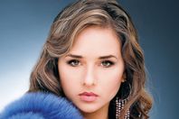 بالفيديو.. نيللى كريم: أؤيد وجود علاقات قبل الزواج