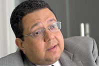 زياد بهاء الدين: الهجوم على 25 يناير تصفية حسابات مع الثورة