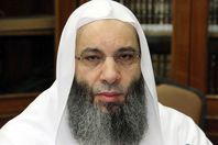 السيسي طلب من "محمد حسان" الترشح للرئاسة