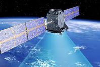 إطلاق أول قمر صناعي لتنظيف الفضاء من المخلفات