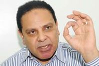 علاء الأسواني