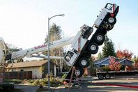 مأساة عمالية في عيد العمال