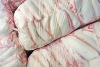 "التموين" تسعى إلى شراء 50 ألف طن من السكر