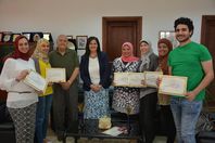 "هويدا مصطفى" تُكرم المتميزين في نادي سينما الشروق