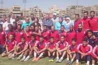 بيبو مع لاعبي النصر