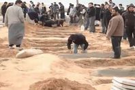 العثور على مقبرة تضم رفات 40 "داعشيًا" بالعراق