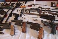 القبض على تاجر اسلحة