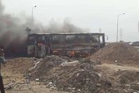 احتراق أتوبيس عمال بالعاشر من رمضان