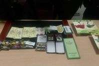 احباط تهريب مخدرات بالمطار