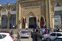 رفضت زواجه من أخرى فهشم رأسها