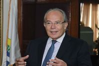 الدكتور هشام الشريف وزير التنمية المحلية