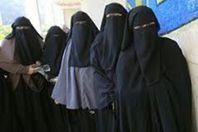 مقاطعة سويسرية ترفض حظر النقاب