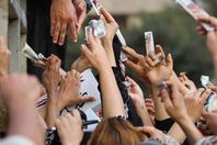 طوابير الغلاء فى مصر (أرشيفية)