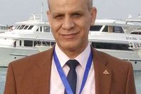 عميد الكلية